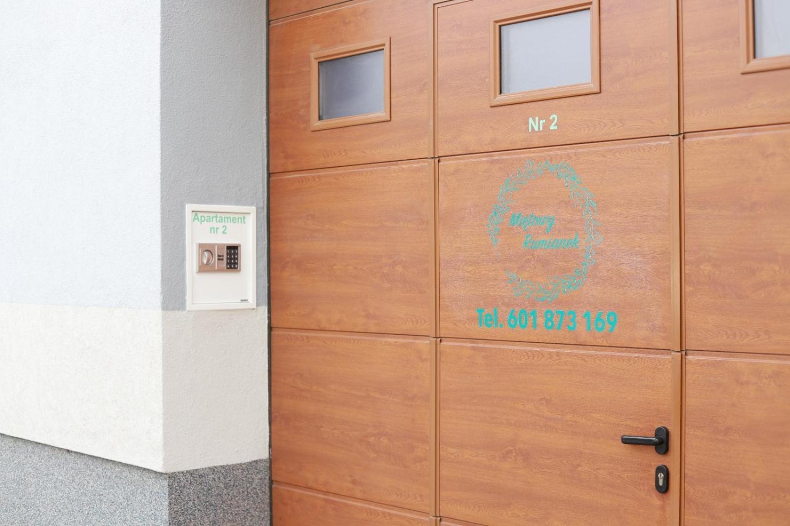 2 Apartament Mietowy Rumianek Lwowek エクステリア 写真